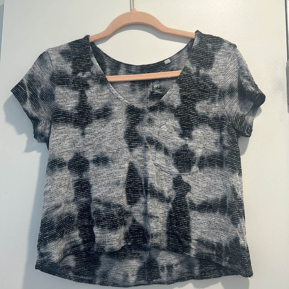EUC Pacsun Black and White Tie Dye Knitted Tee